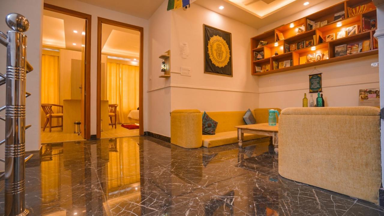 Hotel The Moksham ริชิเคช ภายนอก รูปภาพ