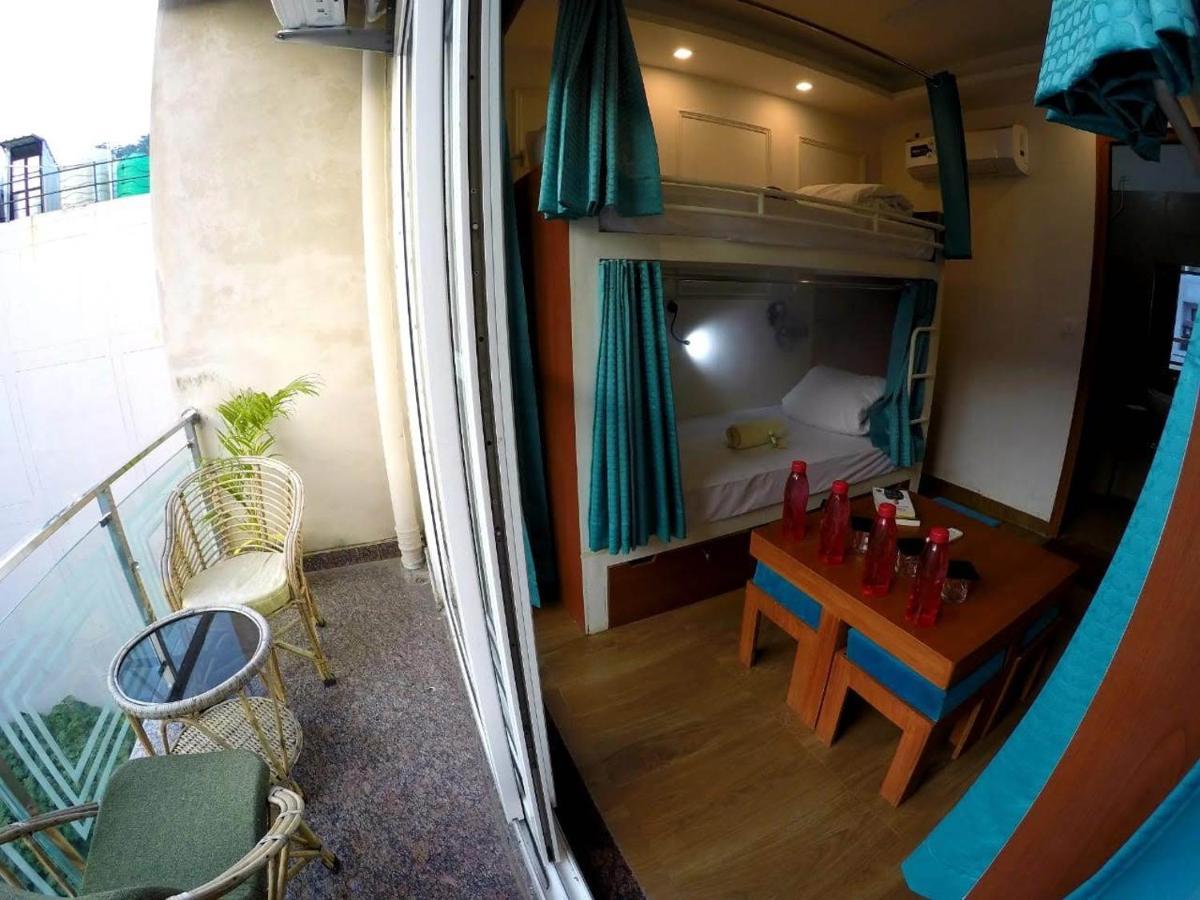 Hotel The Moksham ริชิเคช ภายนอก รูปภาพ