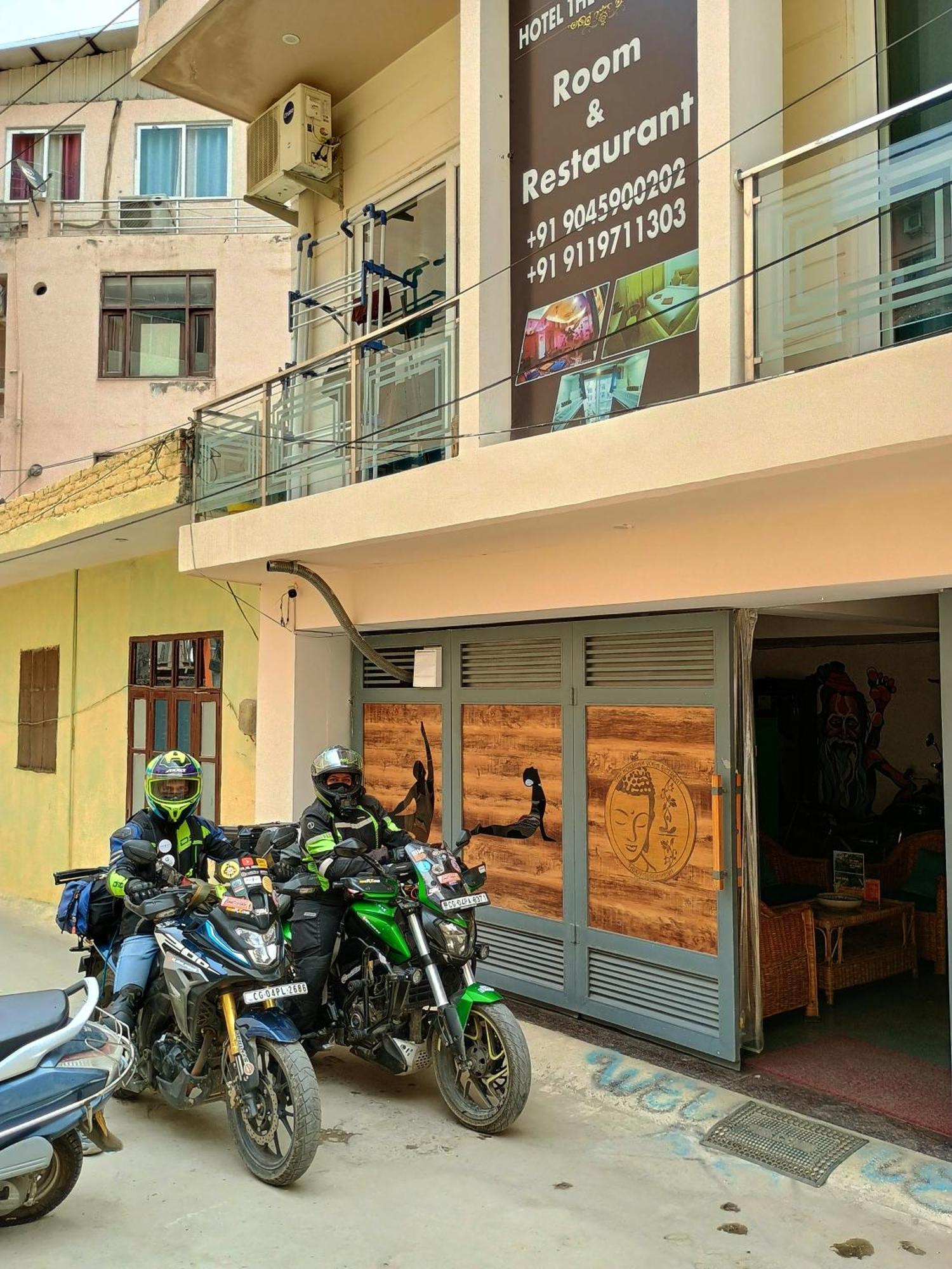 Hotel The Moksham ริชิเคช ภายนอก รูปภาพ